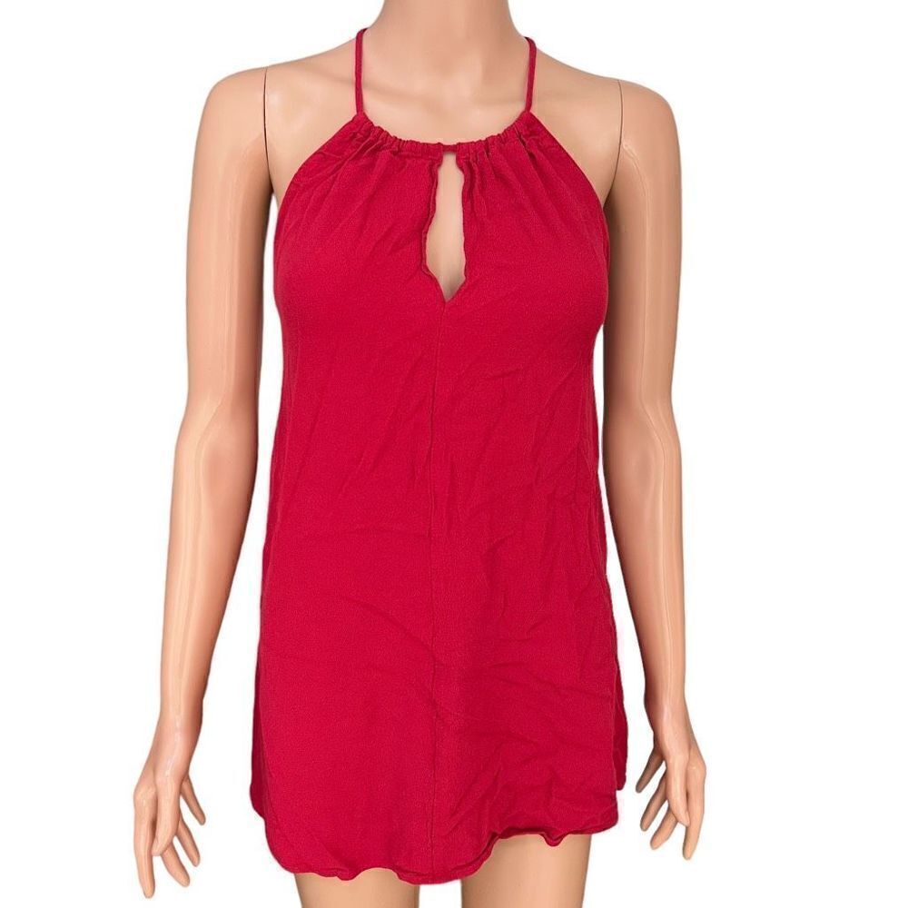 Red haulter strappy back keyhole top blouse size S